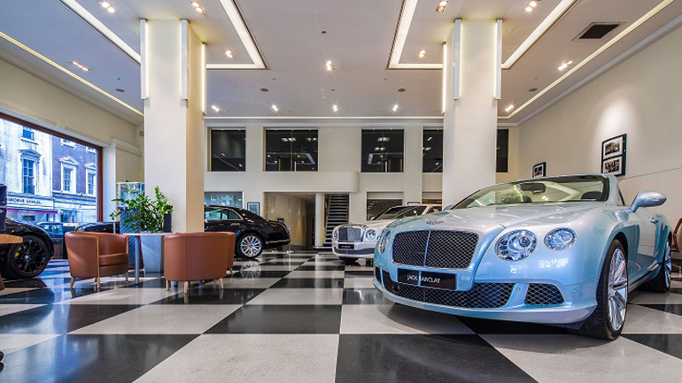 Δεν πωλούνται οι Bentley και Bugatti